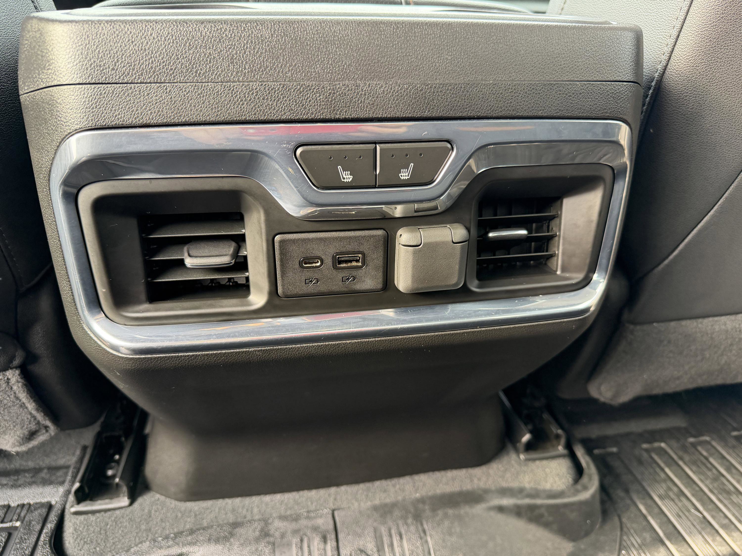 Used 2021 GMC Sierra 2500 AT4 w/ AT4 Premium Plus Package image 12