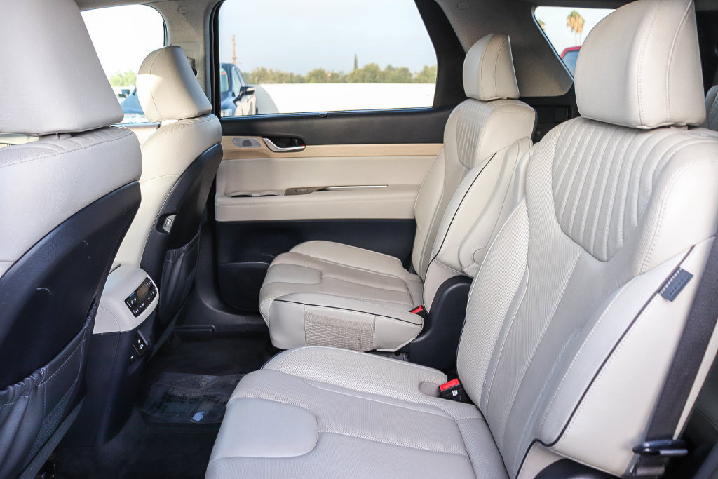 Used 2023 Hyundai Palisade Limited AWD/4WD image 22