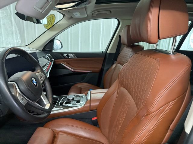 Used 2025 BMW X7 xDrive40i image 11