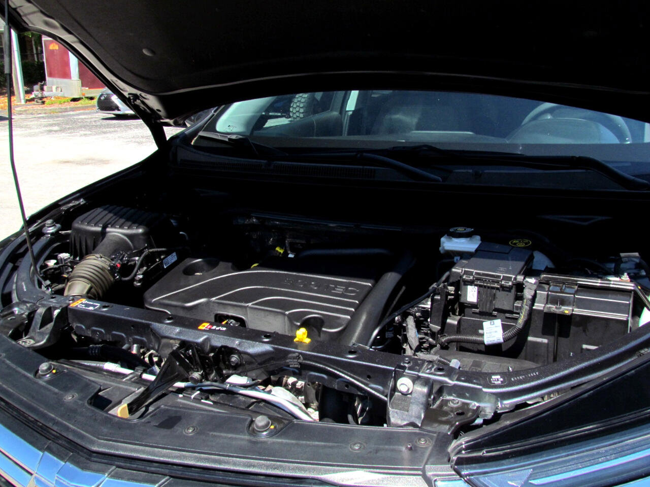 Used 2023 Chevrolet Equinox LT image 34