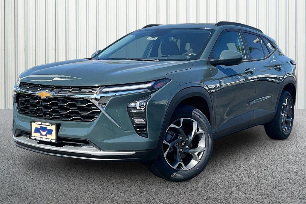 New 2026 Chevrolet Trax LT w/ Driver Confidence Package image 14
