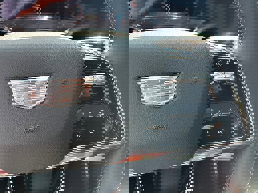 New 2025 Cadillac Lyriq Luxury image 25