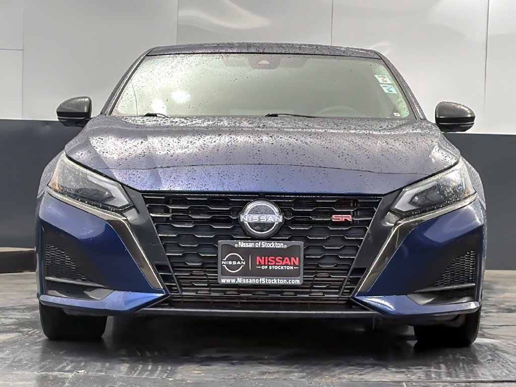 Used 2023 Nissan Altima 2.0 SR FWD image 8