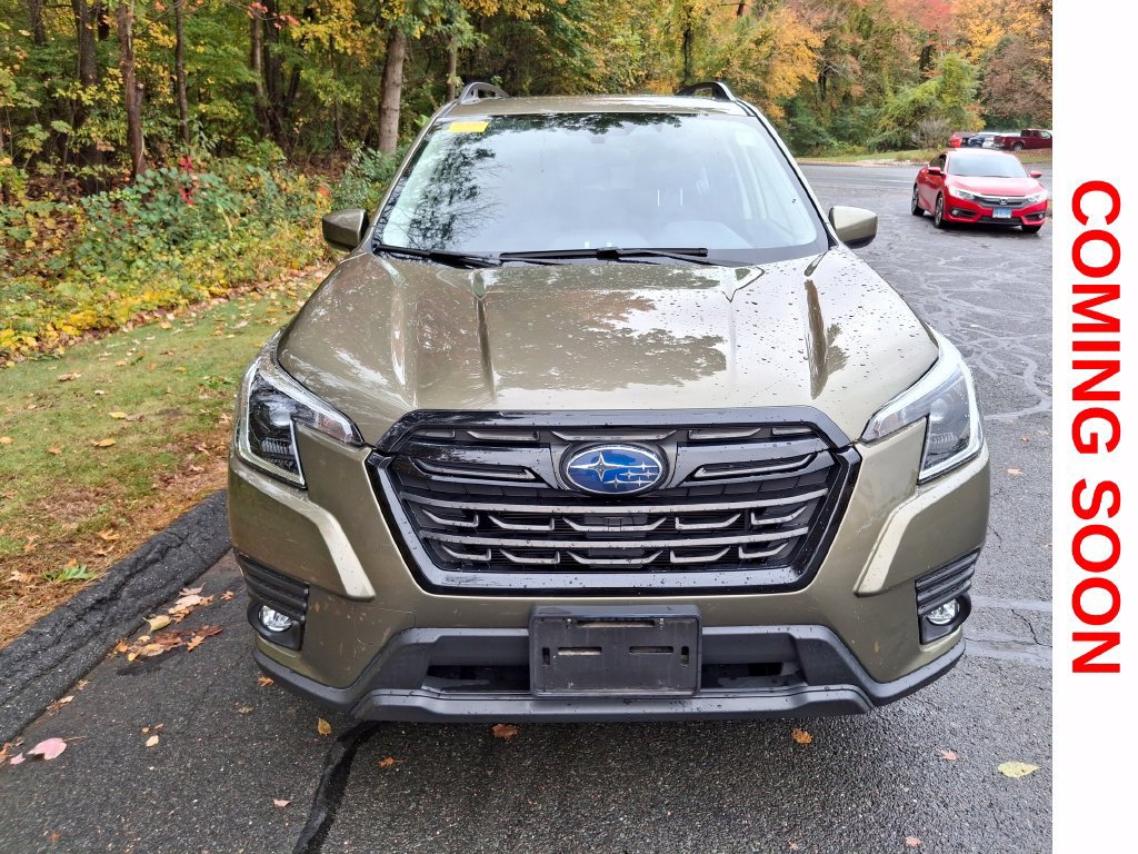 Used 2024 Subaru Forester Premium AWD/4WD image 3