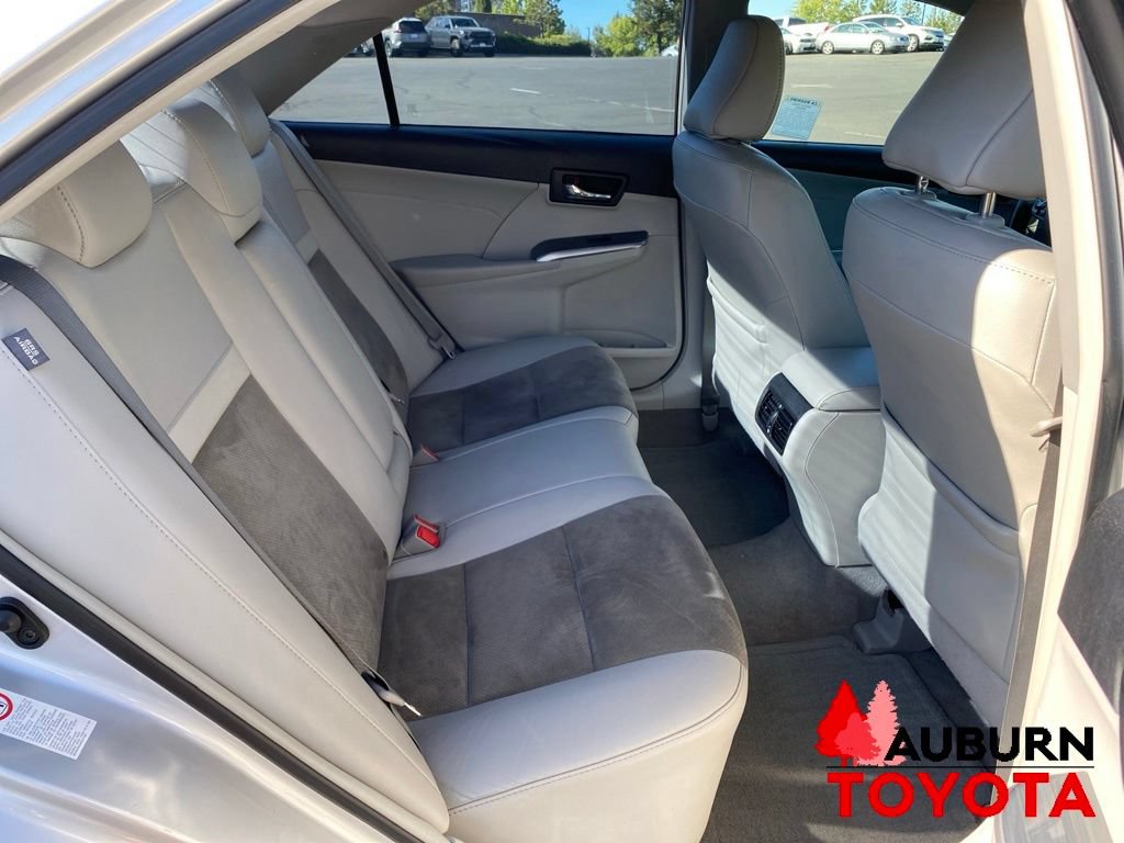 Used 2013 Toyota Camry XLE w/ Leather Pkg FWD image 15