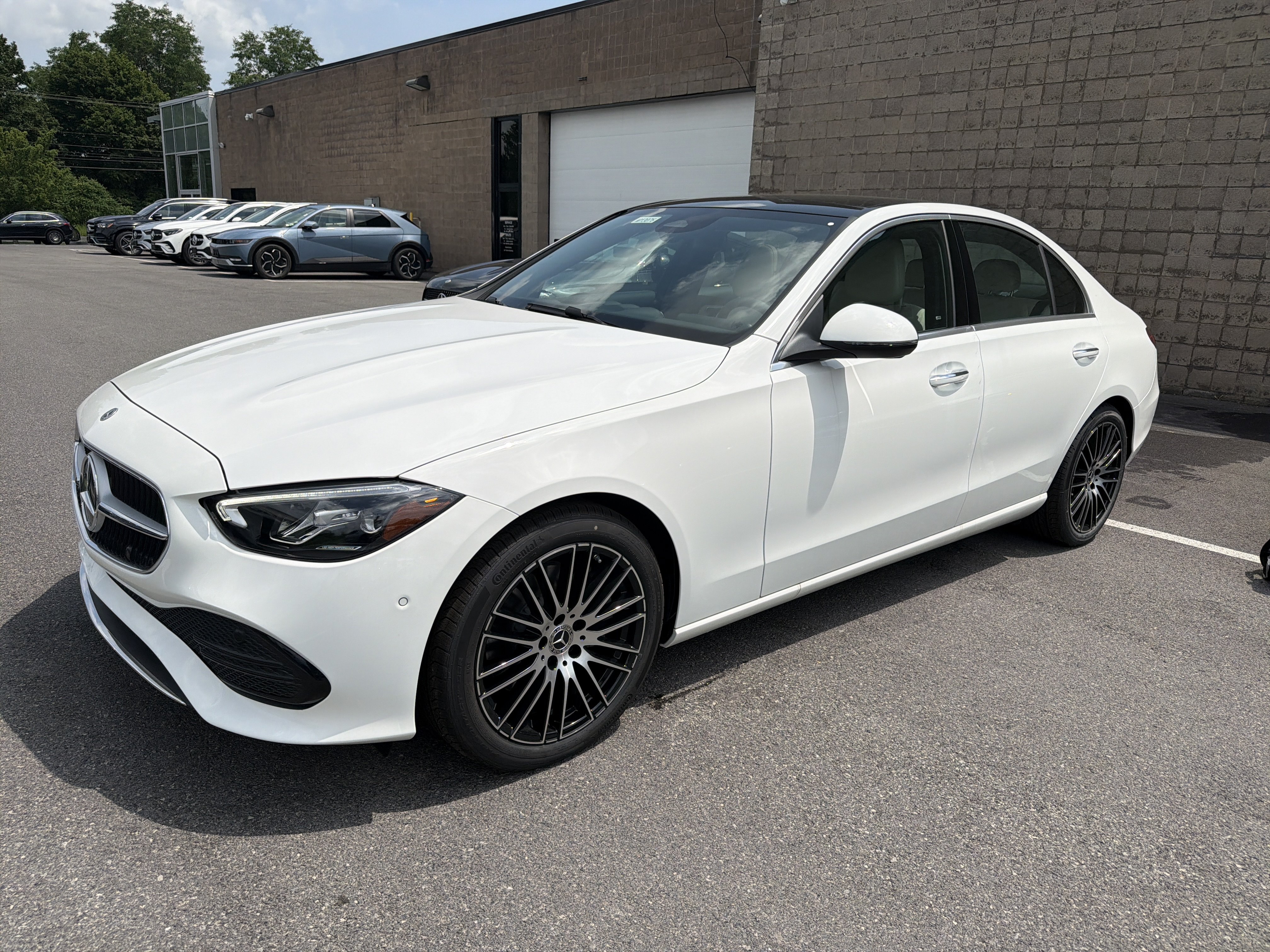 New 2026 Mercedes-Benz C 300 4MATIC Sedan image 4