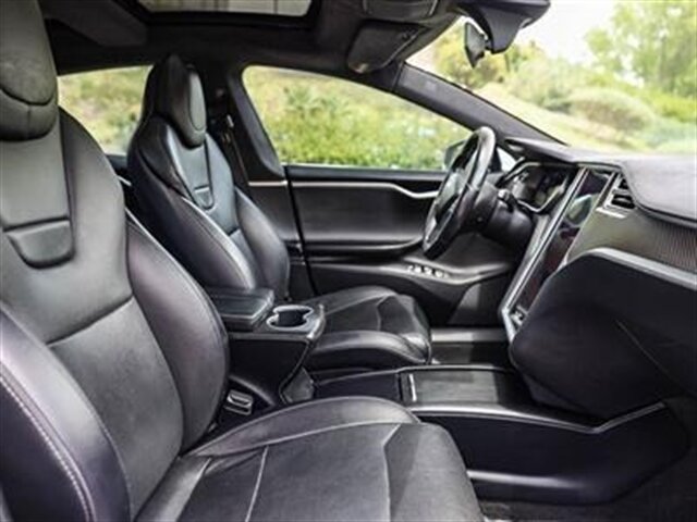 Used 2017 Tesla Model S 75 RWD image 25