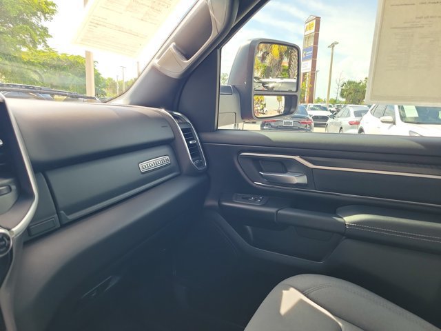 Used 2025 RAM 1500 Big Horn AWD/4WD image 30