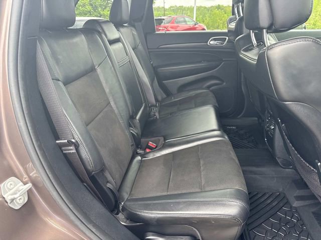 Used 2020 Jeep Grand Cherokee Laredo w/ Laredo X Package AWD/4WD image 23