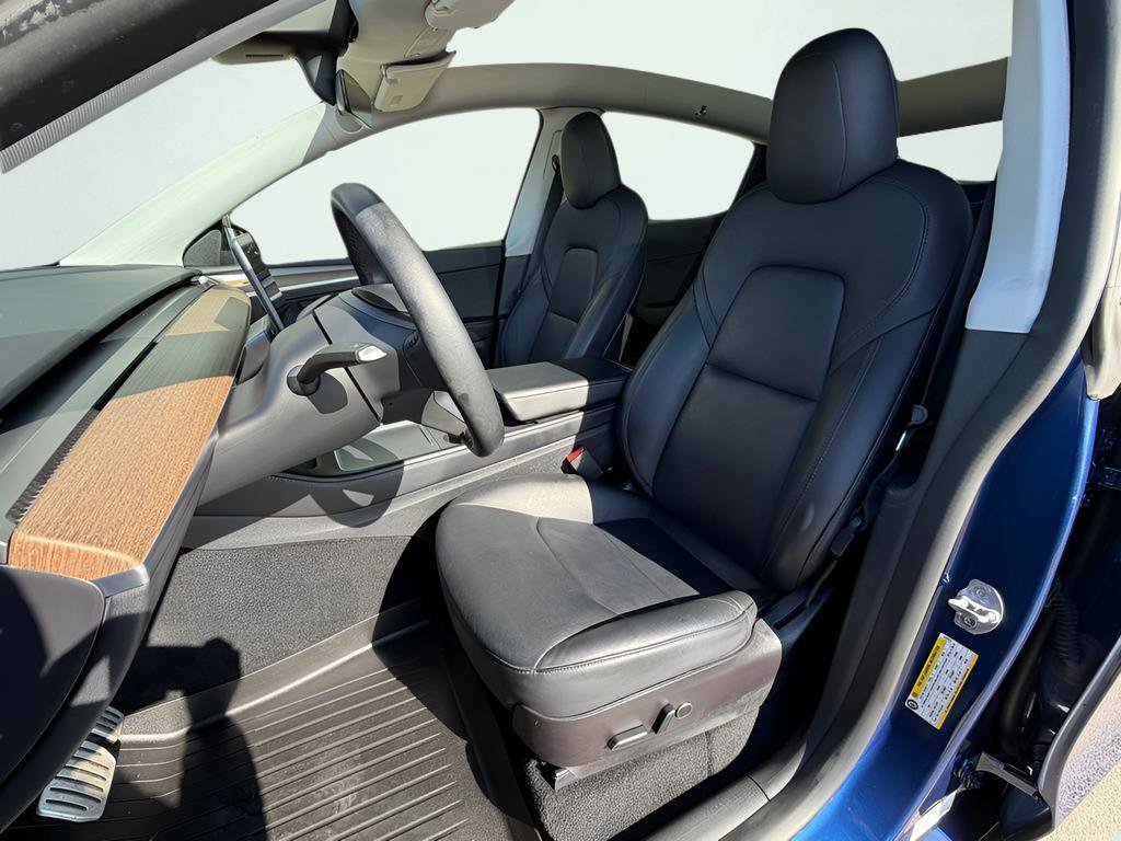 Used 2022 Tesla Model Y Performance image 19