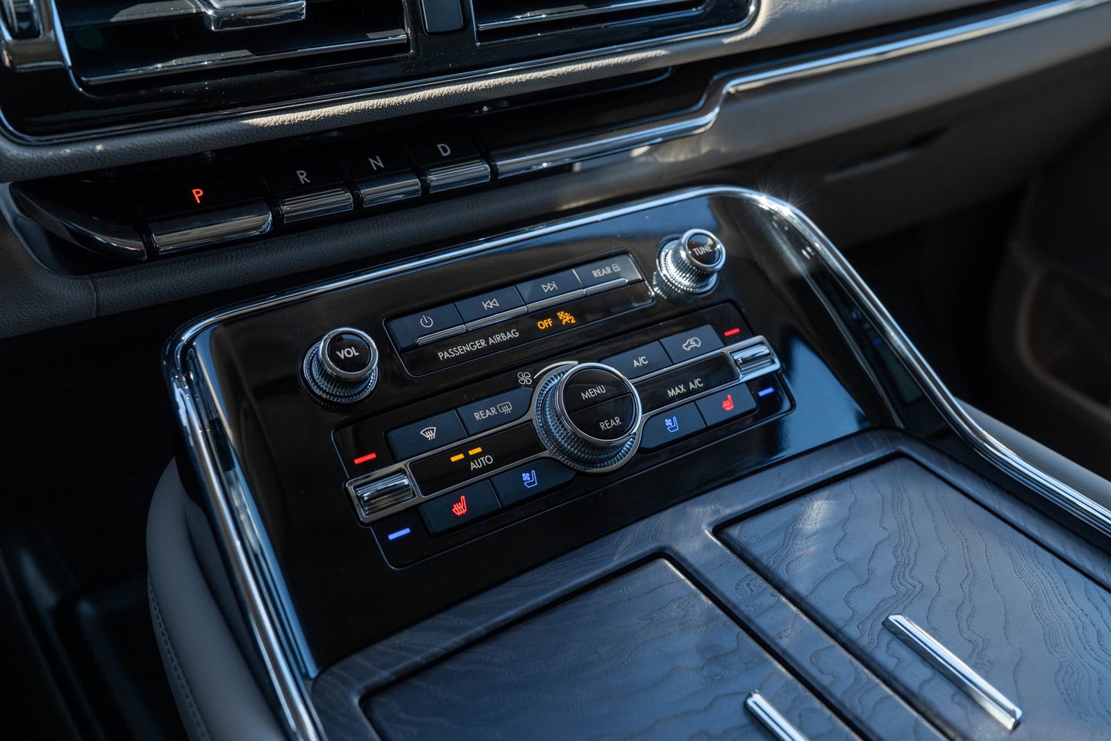 Used 2024 Lincoln Navigator Reserve image 25