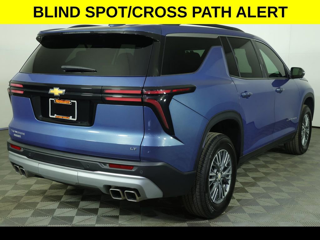 Used 2024 Chevrolet Traverse LT FWD image 8
