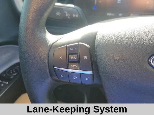 Used 2025 Ford Maverick XLT w/ 4K Tow Package image 13