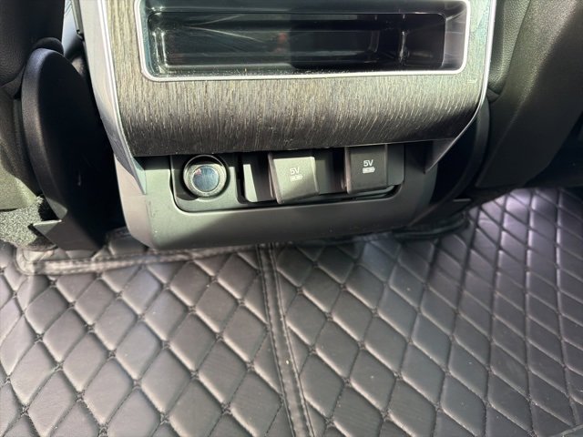 Used 2020 Land Rover Range Rover Sport SE image 25