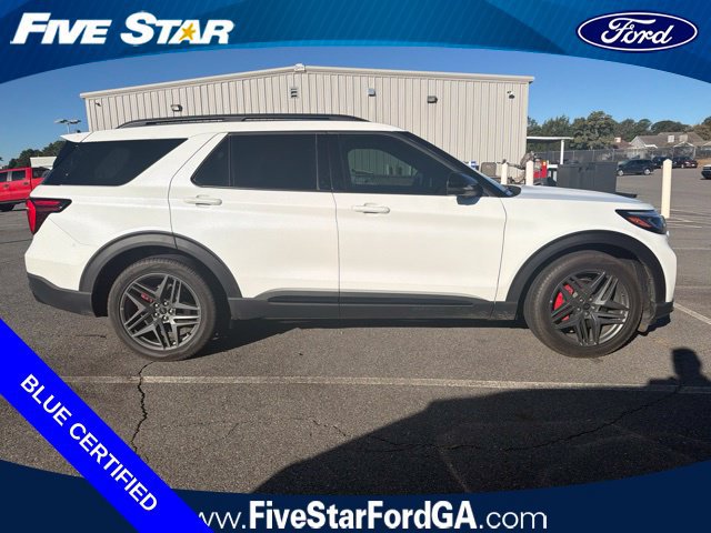 Used 2025 Ford Explorer ST AWD/4WD image 2