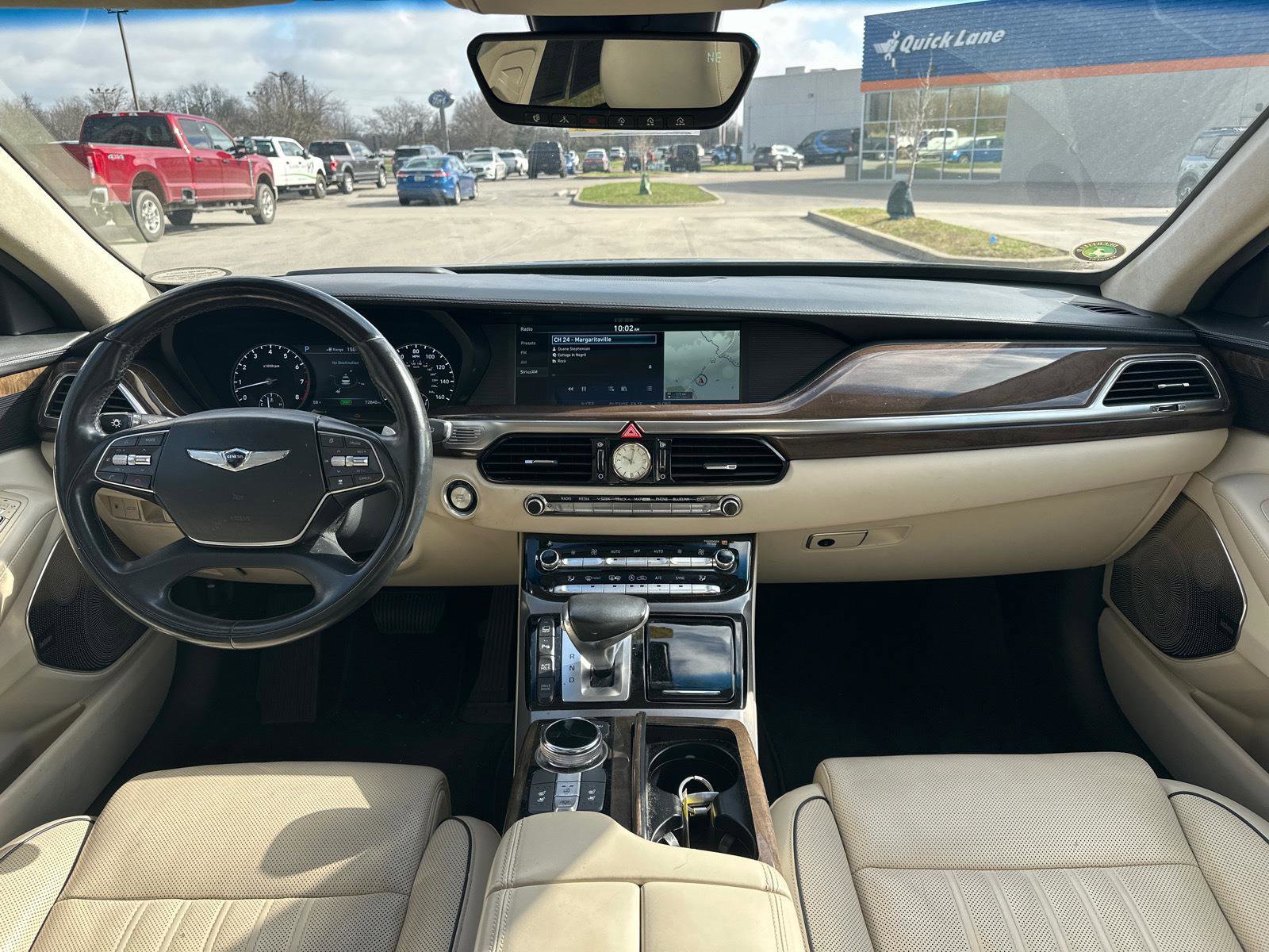 Used 2017 Genesis G90 5.0 Ultimate image 4