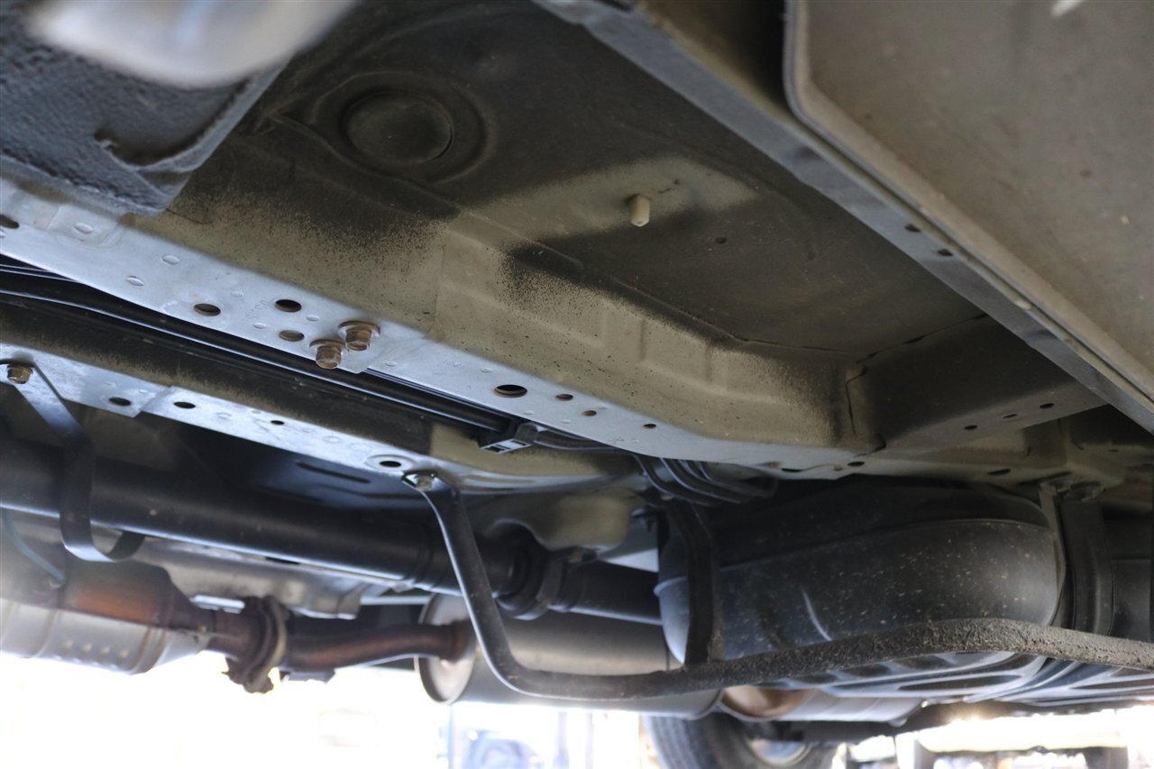 Used 2005 Honda Element EX image 23