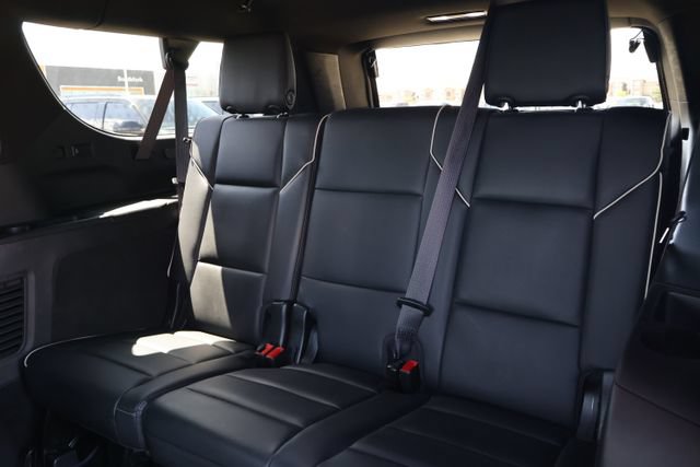 Used 2024 Cadillac Escalade ESV Sport AWD/4WD image 10