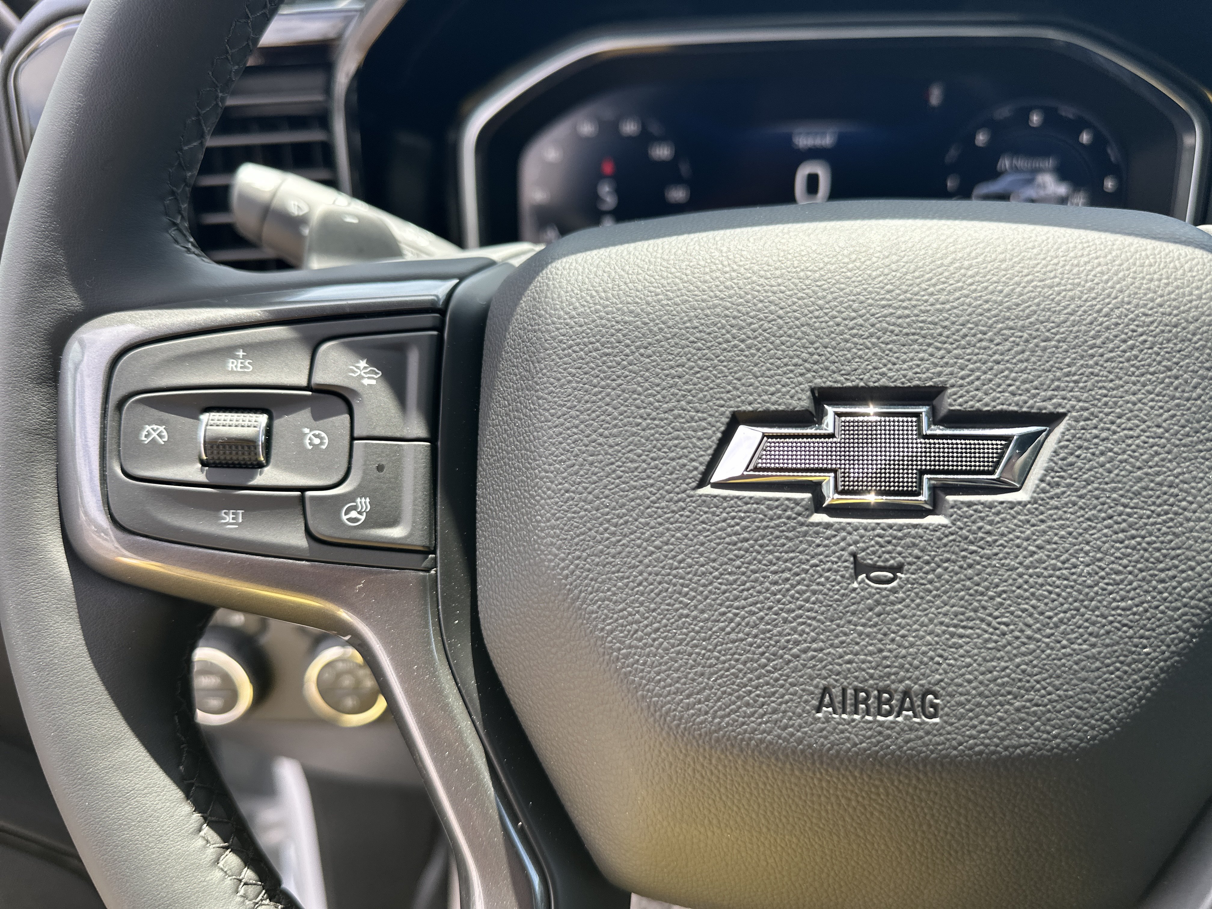 New 2026 Chevrolet Silverado 1500 ZR2 AWD/4WD image 27