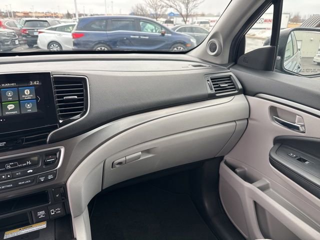 Used 2022 Honda Pilot Special Edition image 24