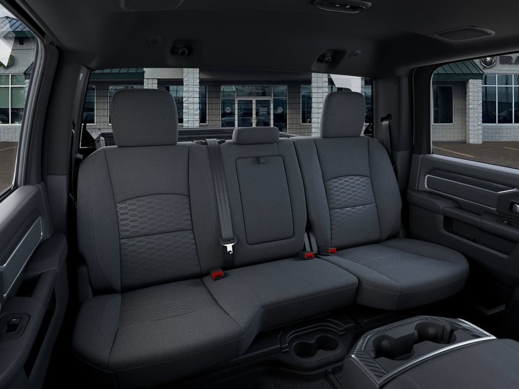 New 2026 RAM 3500 Big Horn AWD/4WD image 16