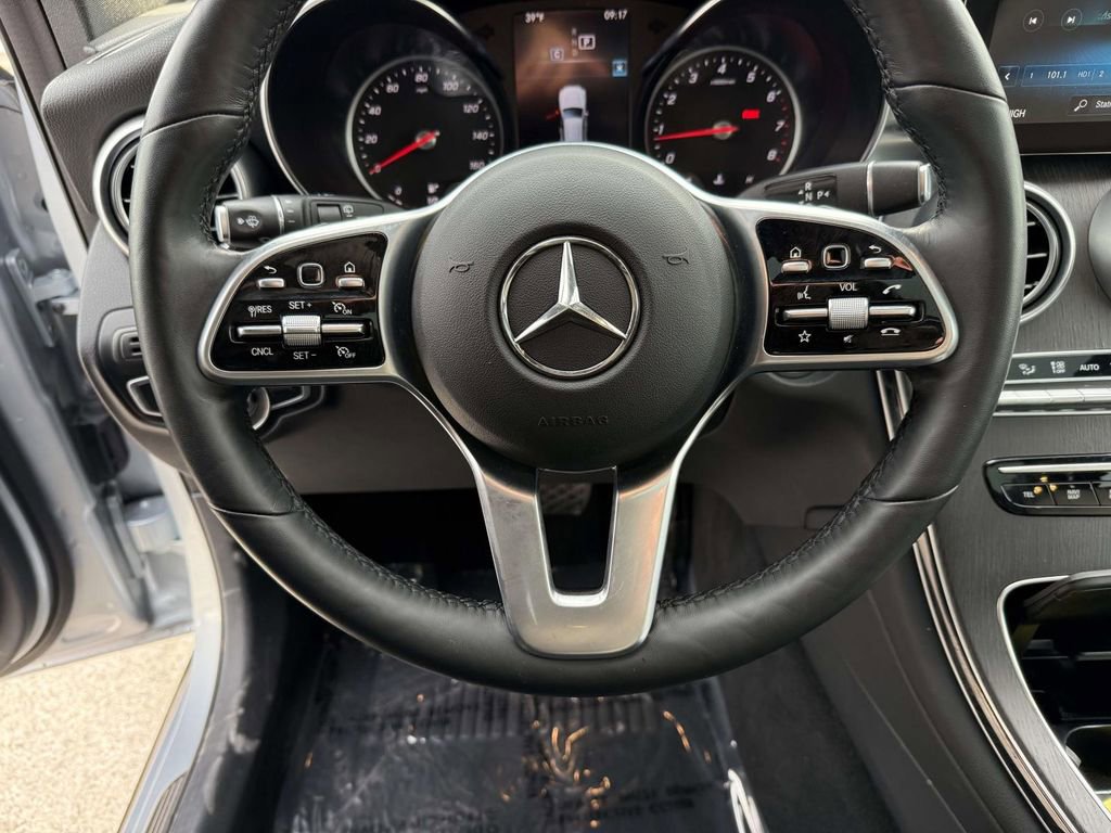 Used 2021 Mercedes-Benz GLC 300 4MATIC w/ Premium Package image 21