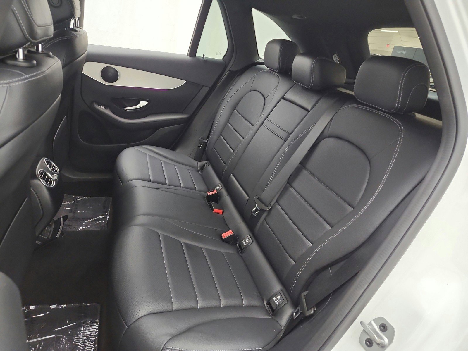 Used 2022 Mercedes-Benz GLC 300 image 13