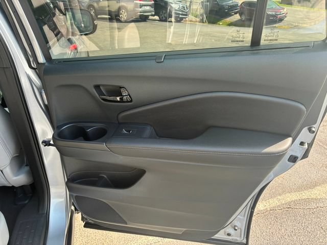 Used 2023 Honda Passport Elite image 18