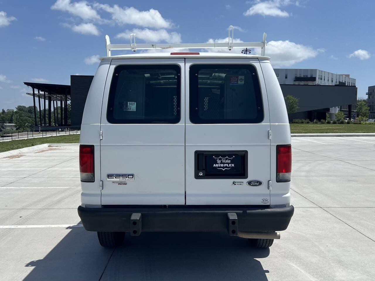 Used 2014 Ford E-250 and Econoline 250 w/ Power Group RWD image 9