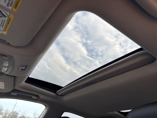 Used 2016 Nissan Pathfinder SL w/ SL Premium Package image 32