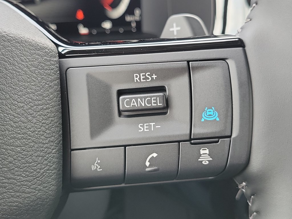 New 2026 Nissan Pathfinder Platinum AWD/4WD image 28