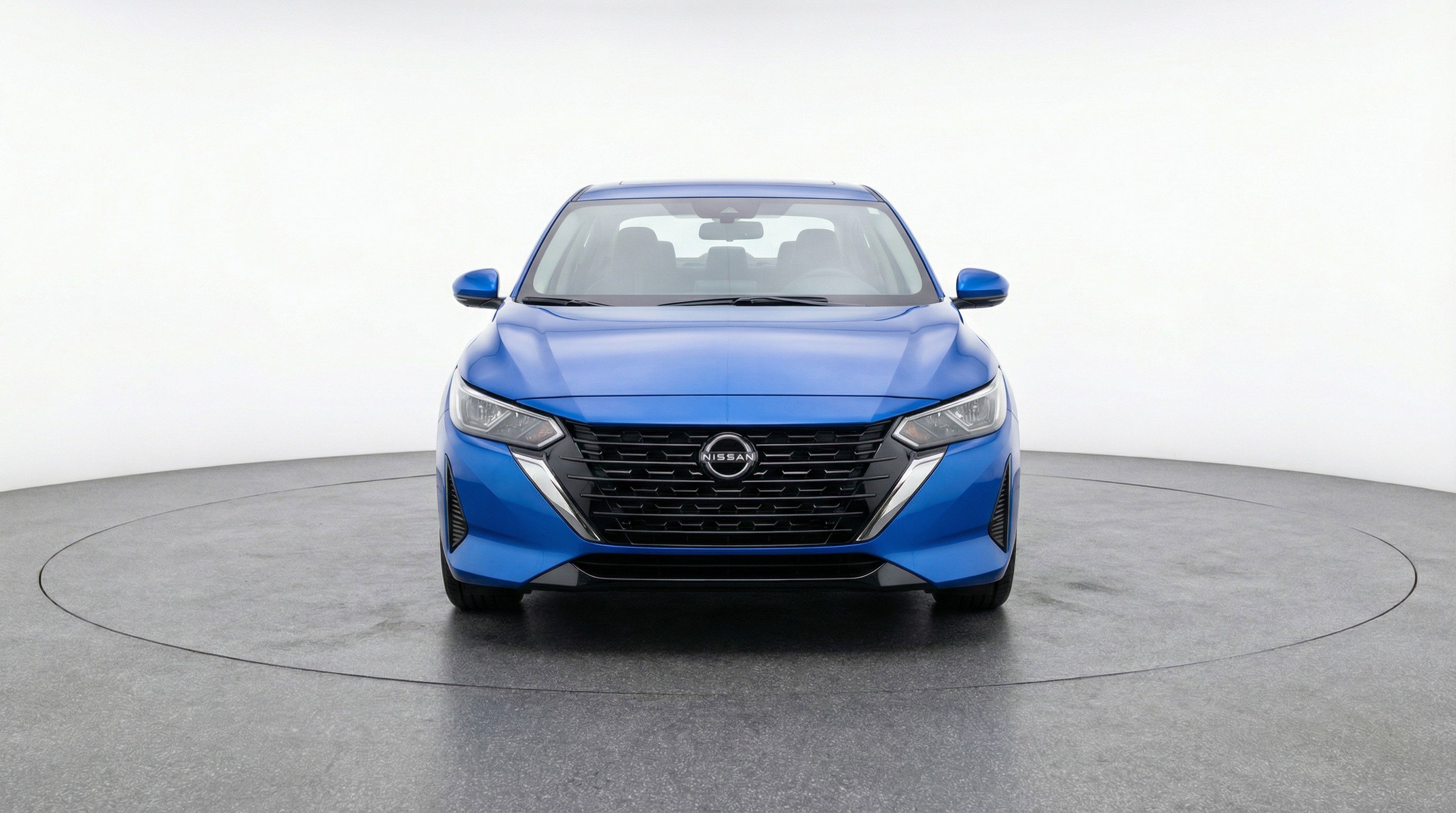 Used 2025 Nissan Sentra SV image 2