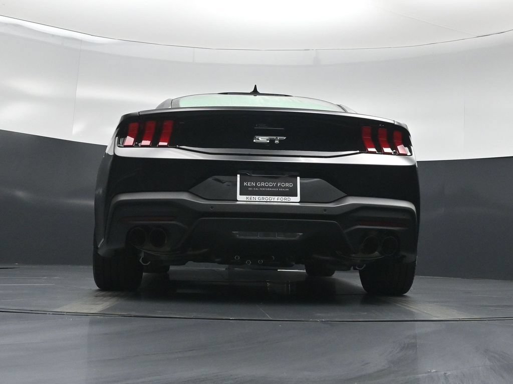New 2026 Ford Mustang GT RWD image 40