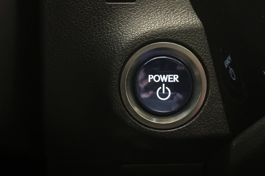Certified 2022 Lexus ES 300h w/ Premium Package FWD image 22