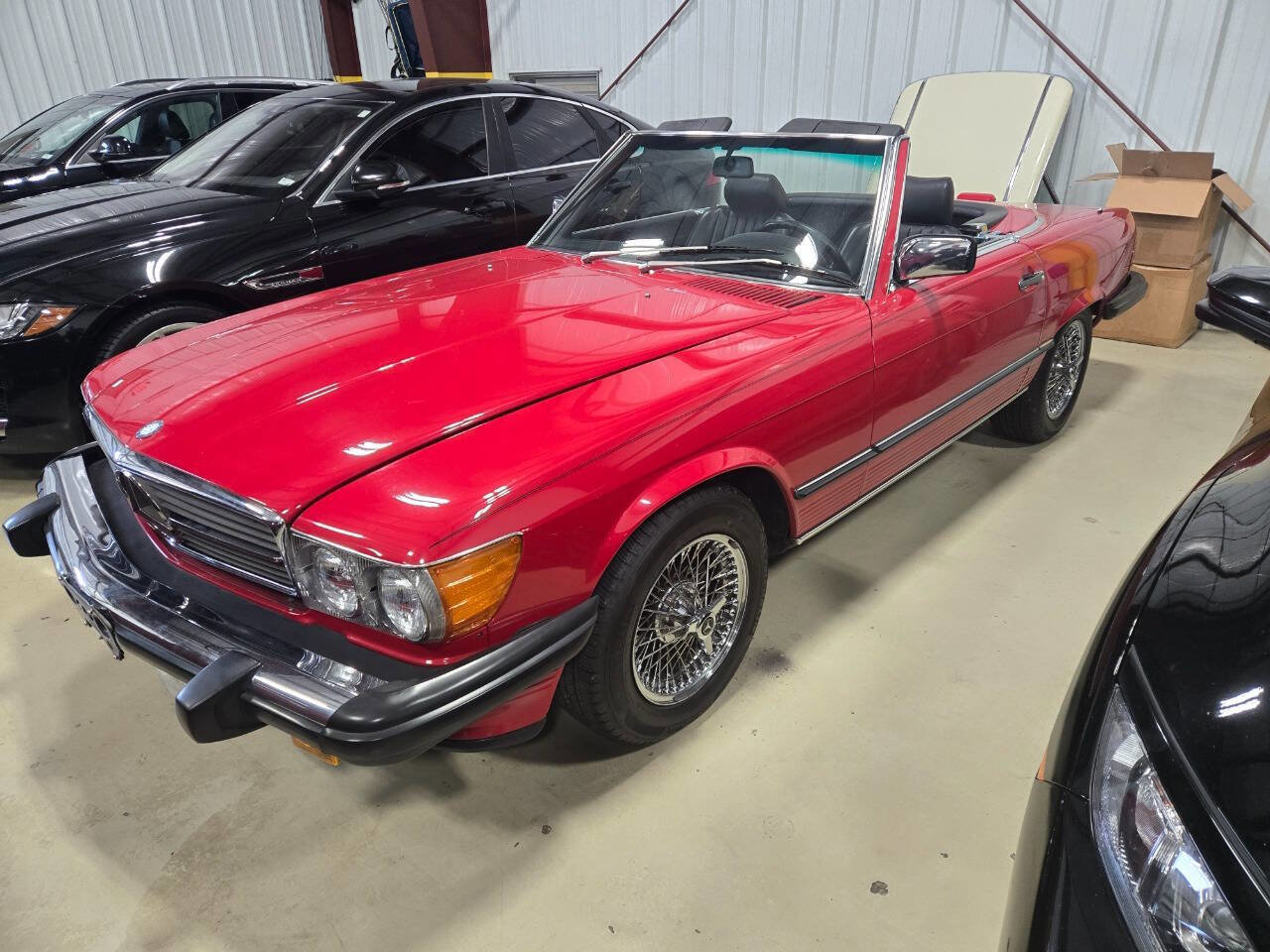 Used 1988 Mercedes-Benz 560 SL image 10