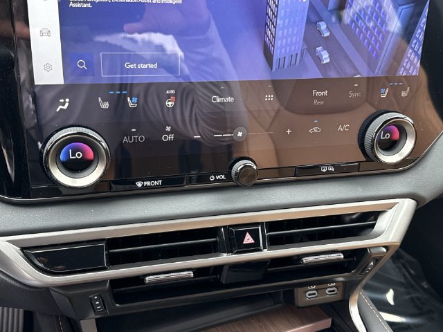 Certified 2025 Lexus RX 350h w/ Accessory Package (K3) AWD/4WD image 19