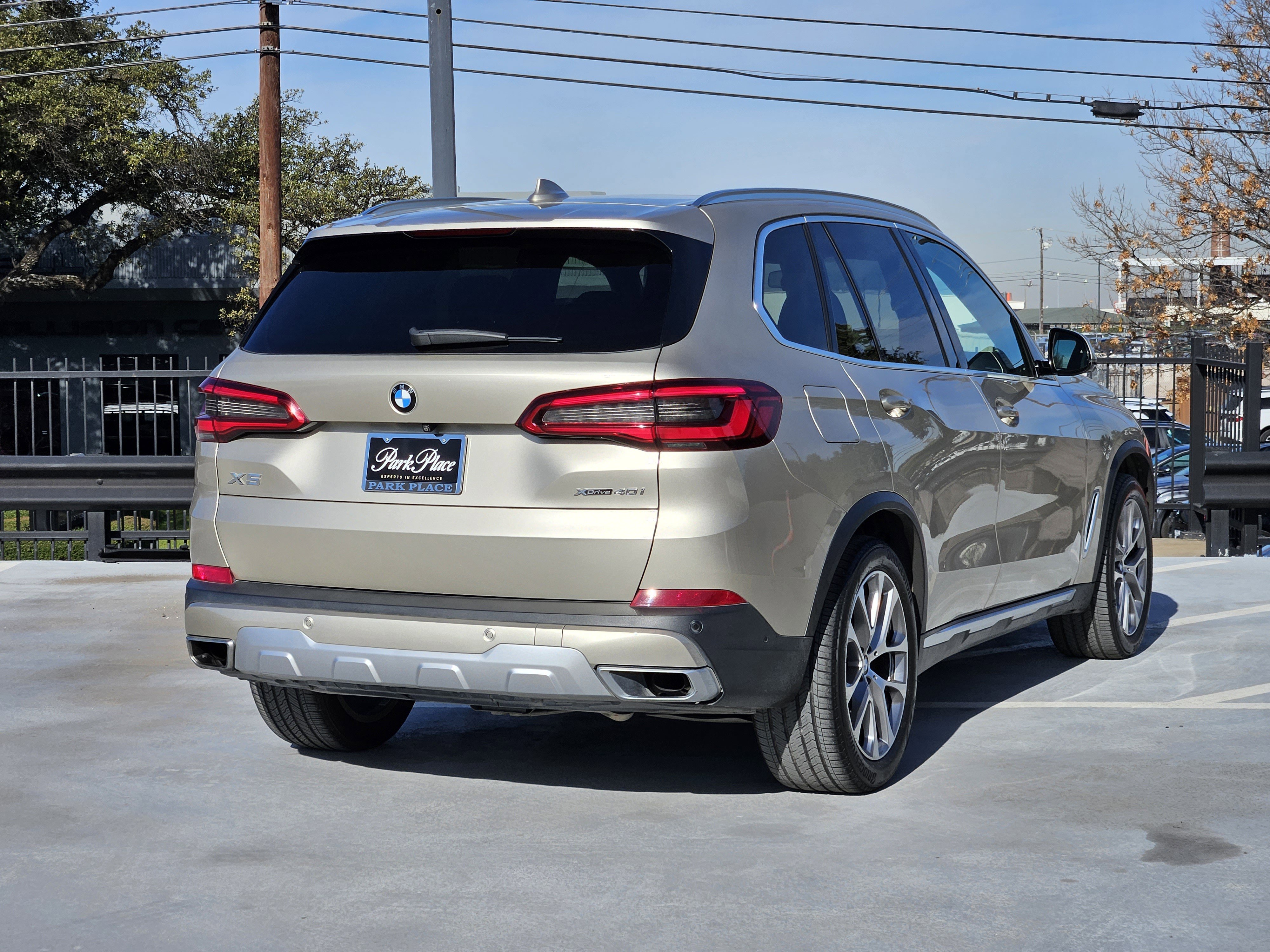Used 2019 BMW X5 xDrive40i w/ Premium Package image 9