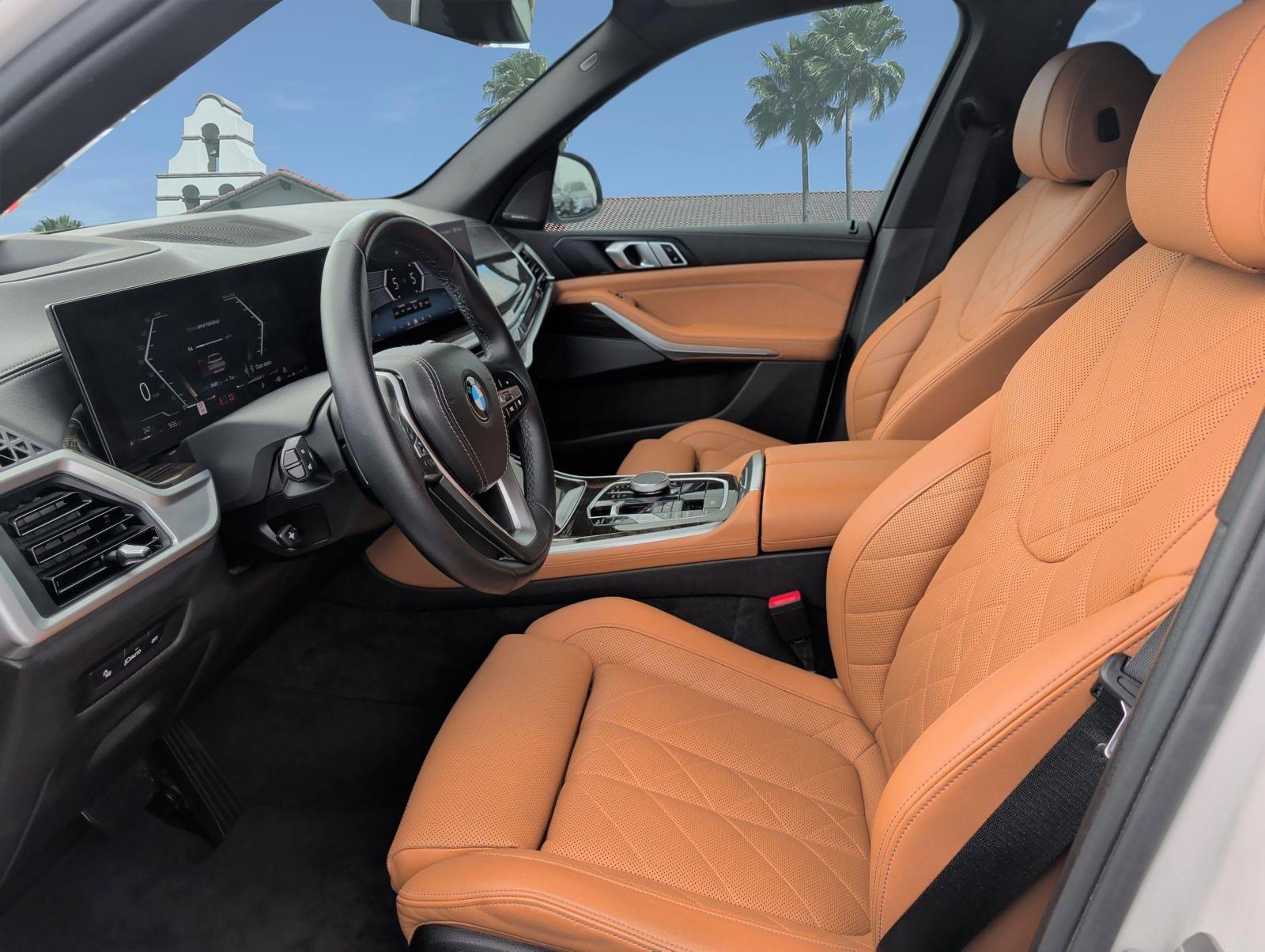 Used 2024 BMW X5 sDrive40i w/ Premium Package RWD image 11