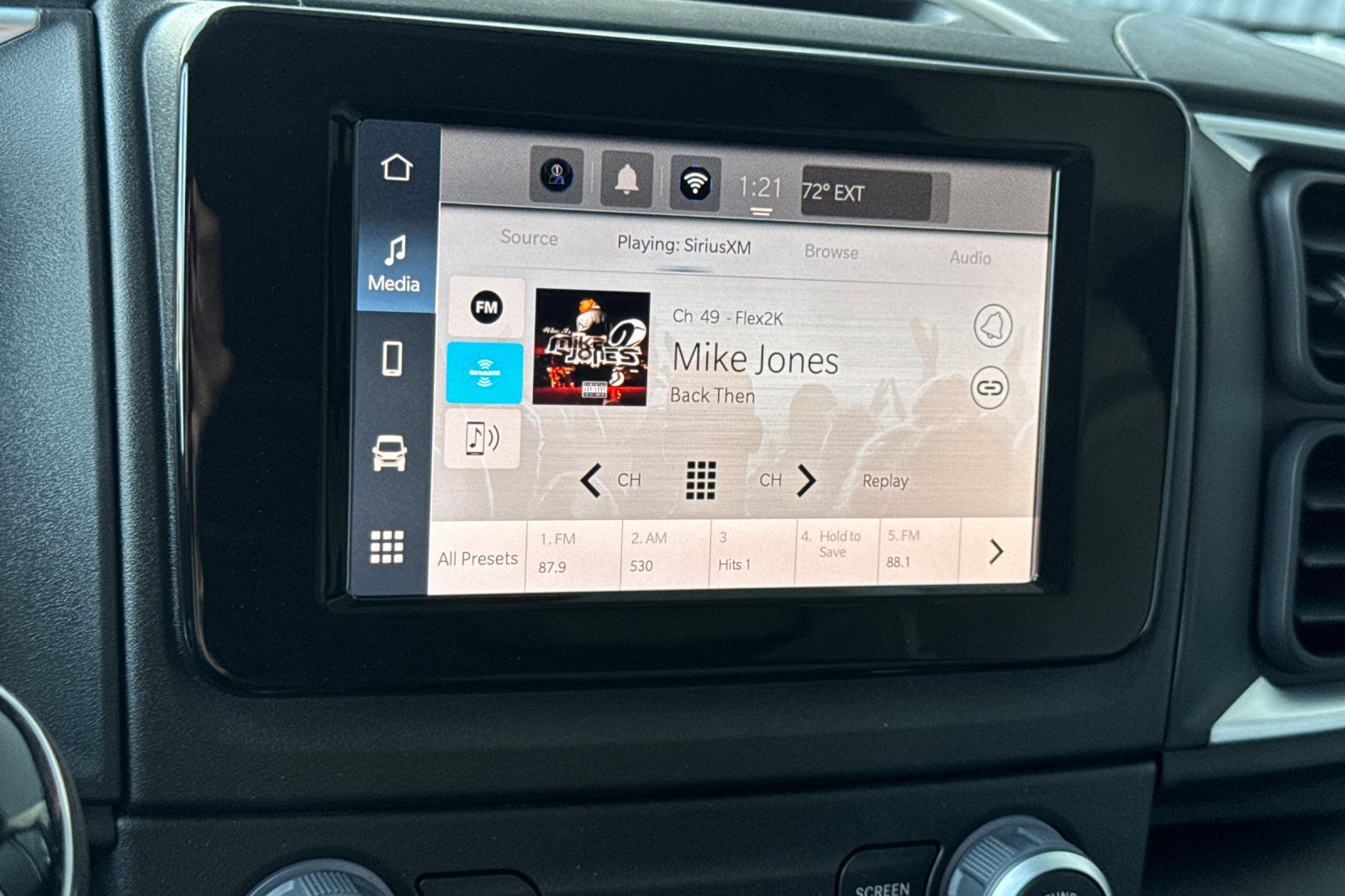 New 2026 RAM ProMaster 1500 w/ Quick Order Package 22G SLT image 16