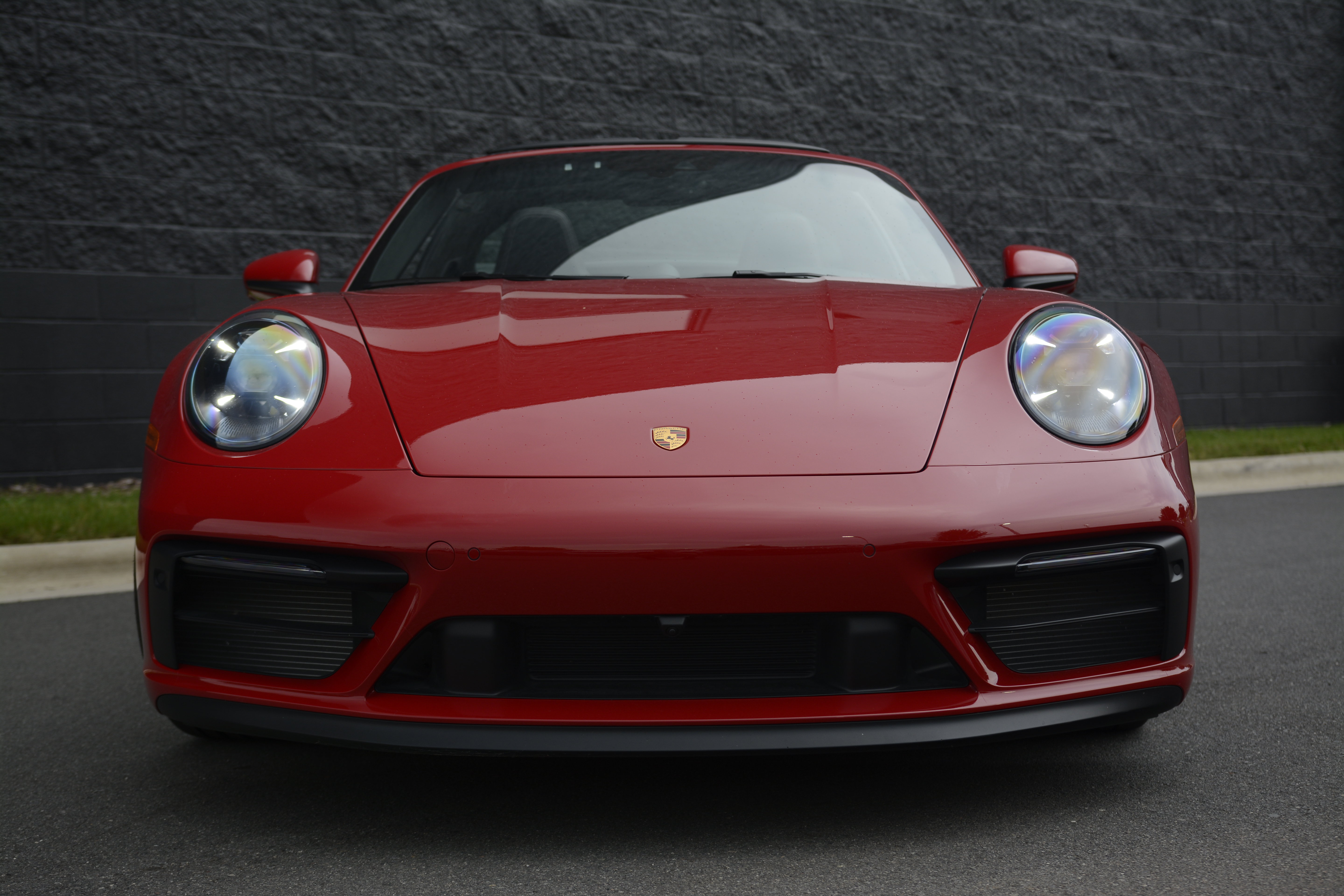 Certified 2024 Porsche 911 Targa 4 GTS AWD/4WD image 10