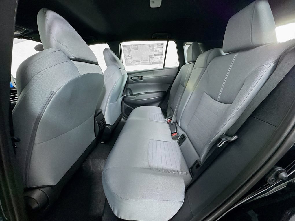 Used 2025 Toyota Corolla Cross AWD Hybrid image 18