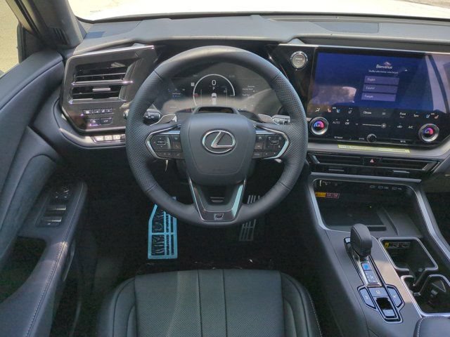 New 2026 Lexus TX 500h AWD w/ Technology Package image 15