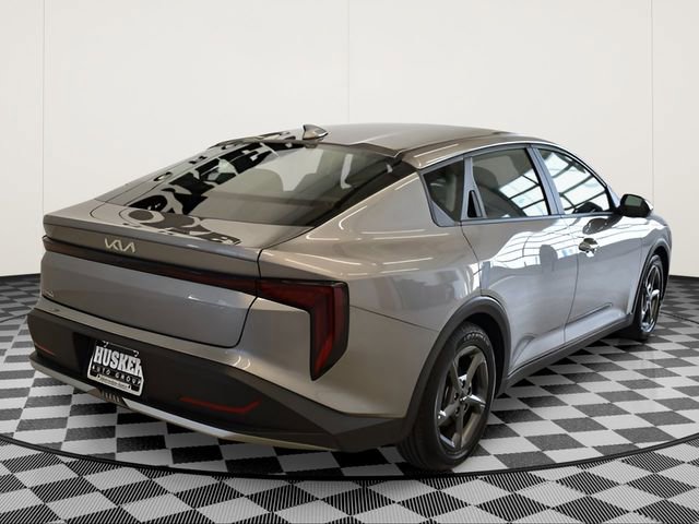 Used 2025 Kia K4 image 4