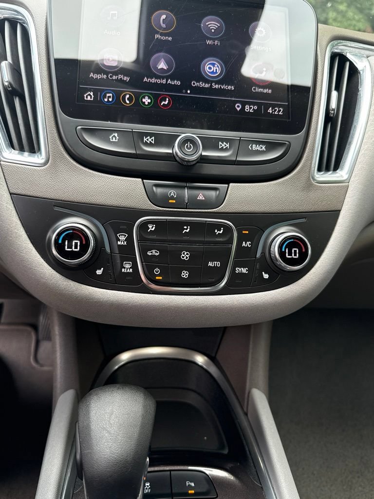 Used 2021 Chevrolet Malibu LT FWD image 21