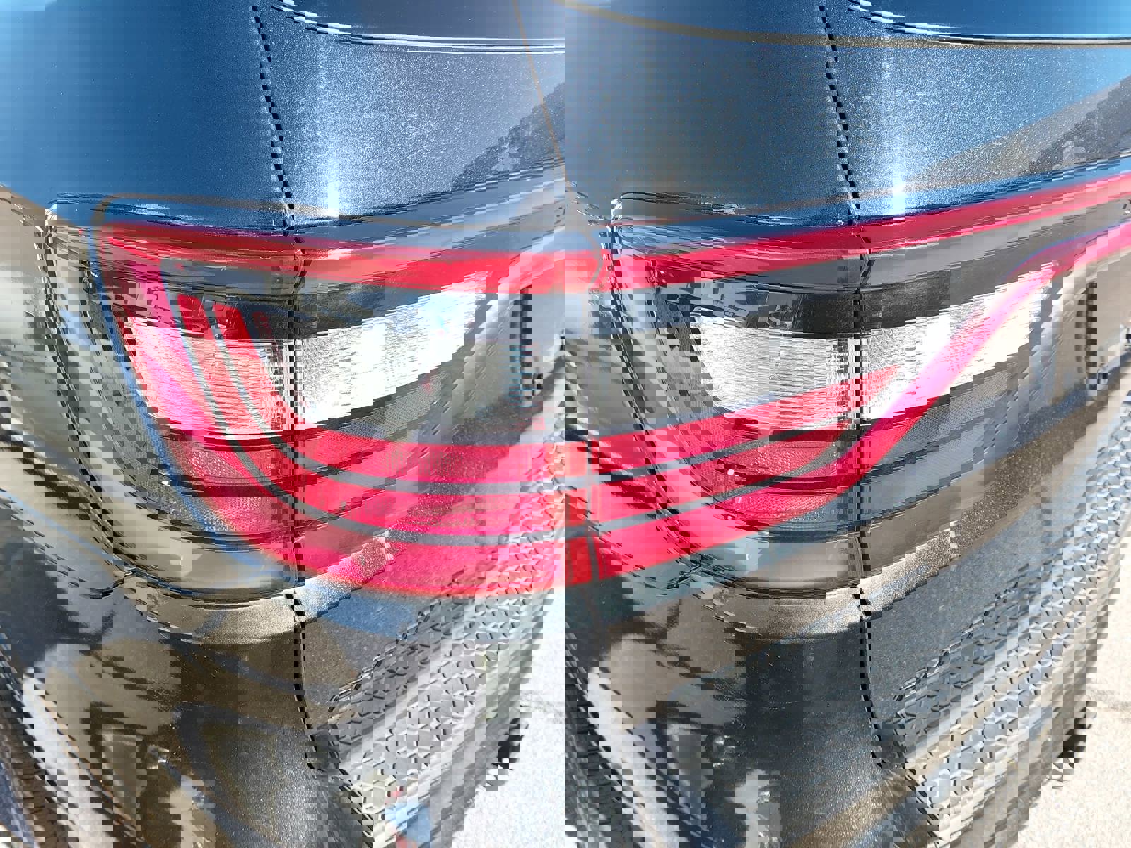 Used 2016 Dodge Durango SXT w/ Blacktop Package image 36