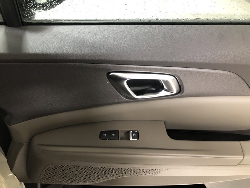 New 2026 Kia Carnival EX image 15