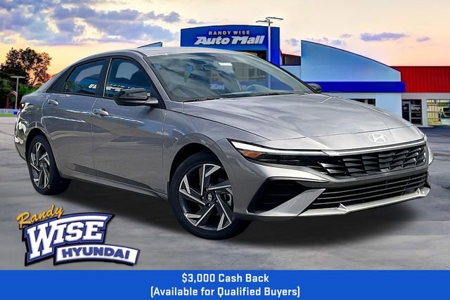 New 2025 Hyundai Elantra SEL