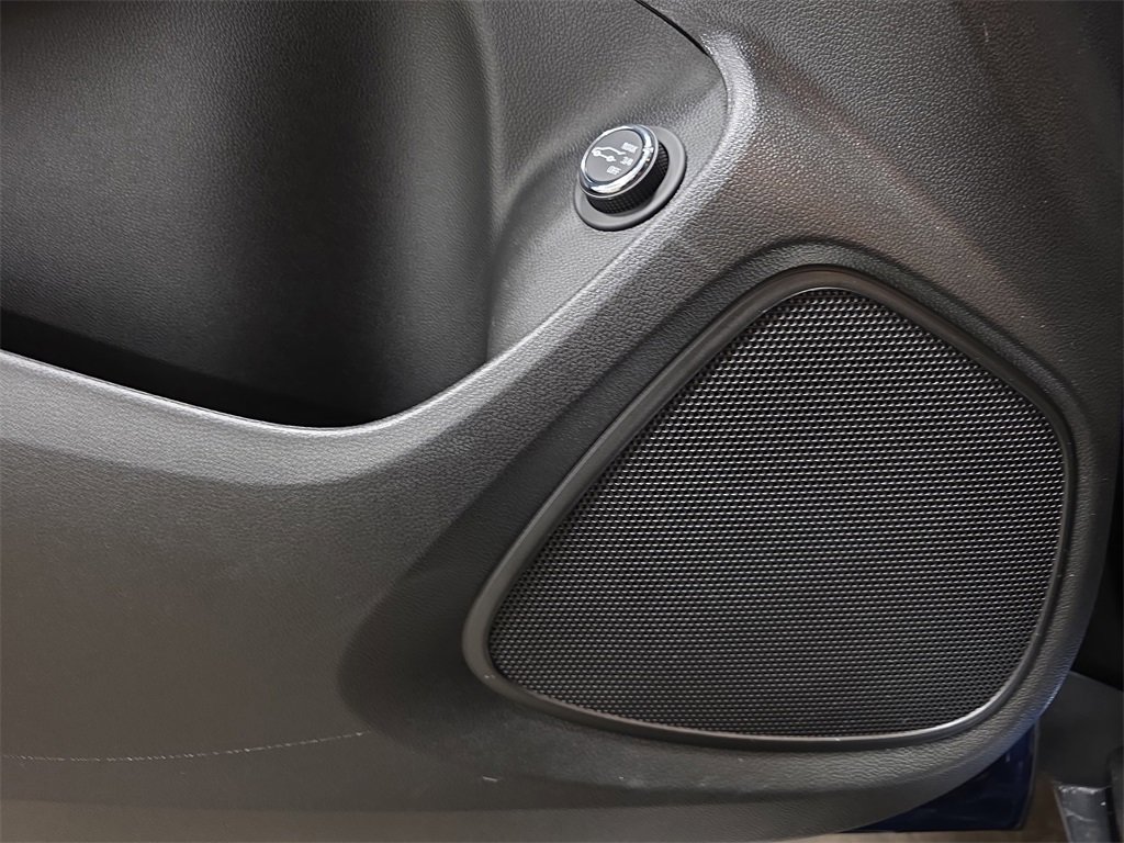 Certified 2023 Buick Encore GX Essence w/ Experience Buick Package image 30