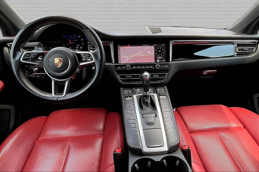 Used 2021 Porsche Macan AWD/4WD image 7