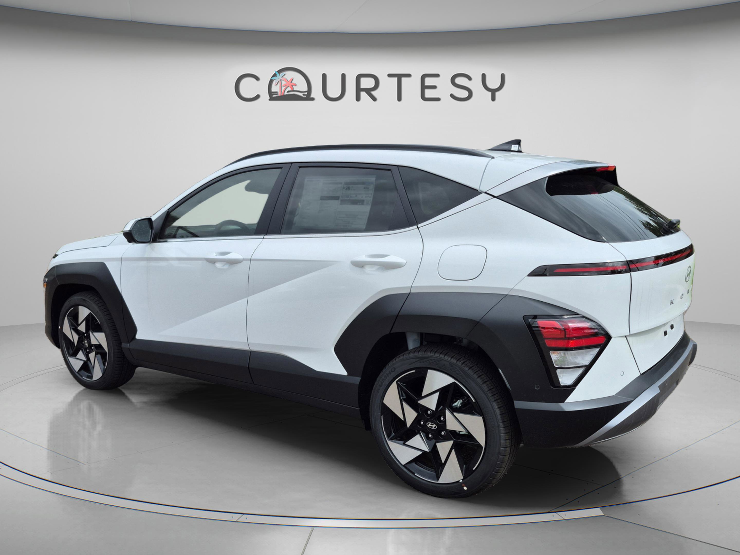 New 2026 Hyundai Kona Limited FWD image 3